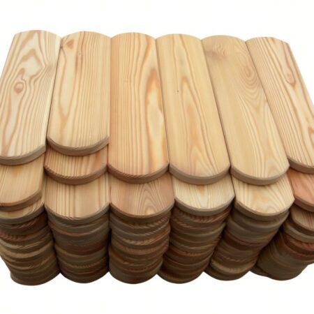 Штакетник из лиственницы АВ — прочный и красивый забор для загородного дома под Санкт-Петербургом