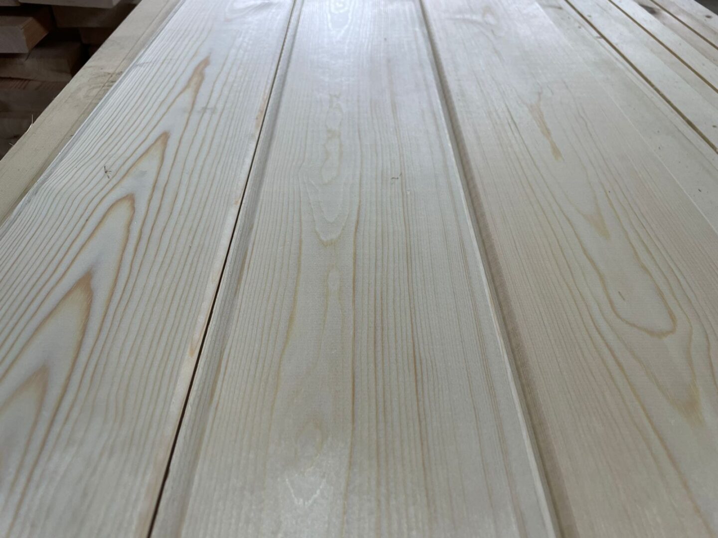 Вагонка штиль анг.сосна 96(90)/14 Экстра 10 шт./упак,Sуп-2,7 м2/упак, 3 метра