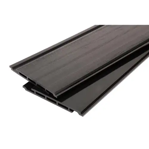 панель Campione 5 метров из МПК на фасаде частного дома